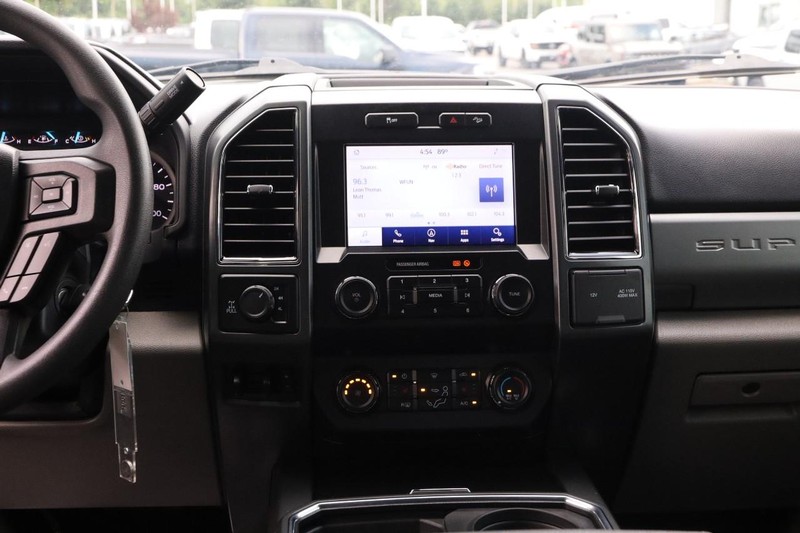 Ford Super Duty F-250 SRW Vehicle Image 22