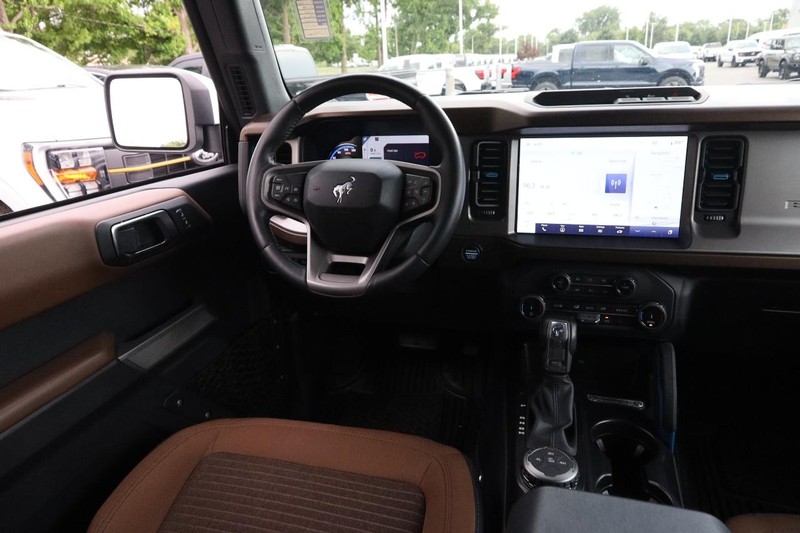 Ford Bronco Vehicle Image 22