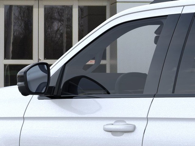 Ford Expedition Vehicle Full-screen Gallery Image 20