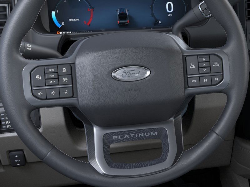 Ford Super Duty F-350 SRW Vehicle Image 12