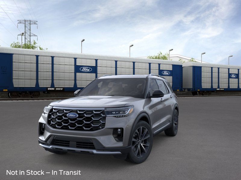 Ford Explorer Vehicle Image 02