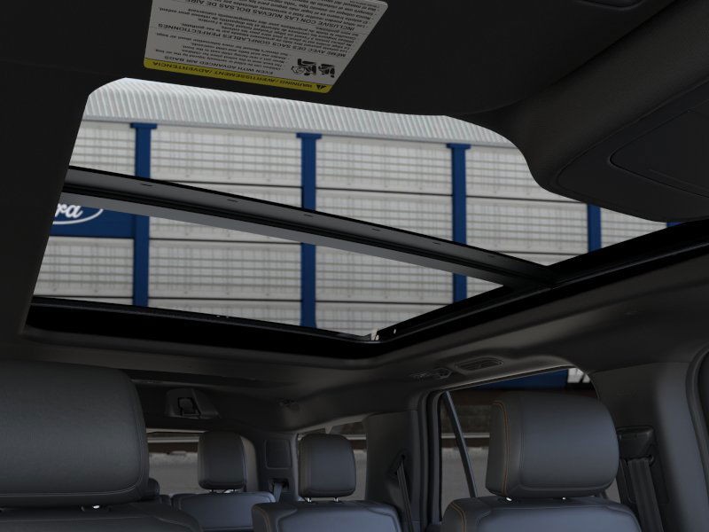 Ford Expedition Vehicle Image 22