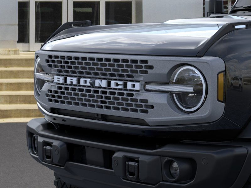 Ford Bronco Vehicle Image 19