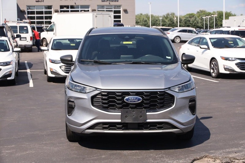 Ford Escape Vehicle Image 04
