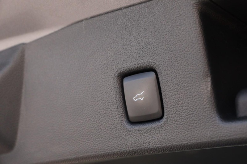 Ford Escape Vehicle Image 08