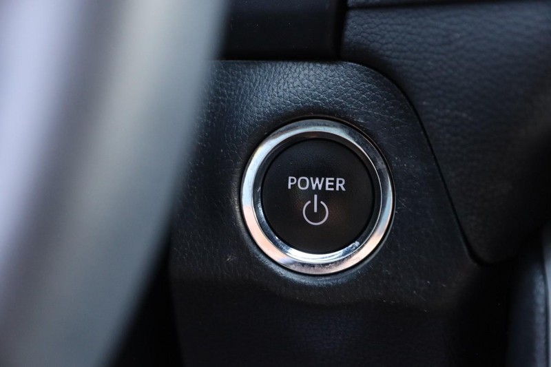 Toyota RAV4 Hybrid Vehicle Image 16