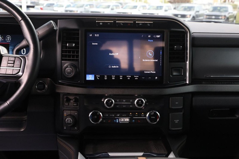 Ford Super Duty F-350 SRW Vehicle Image 24
