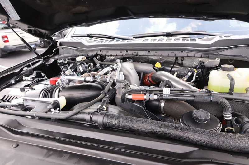 Ford Super Duty F-350 SRW Vehicle Image 27