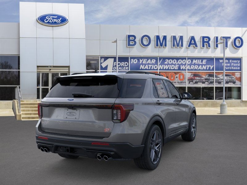 Ford Explorer Vehicle Image 08