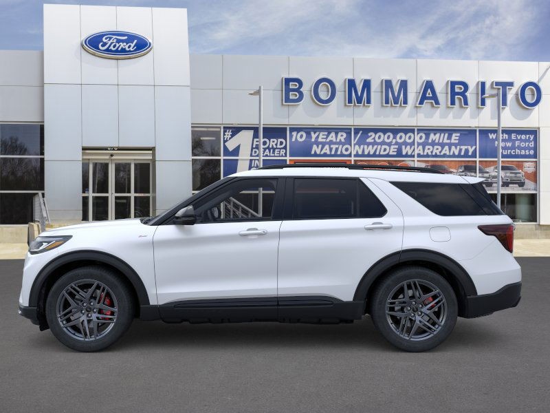 Ford Explorer Vehicle Image 03