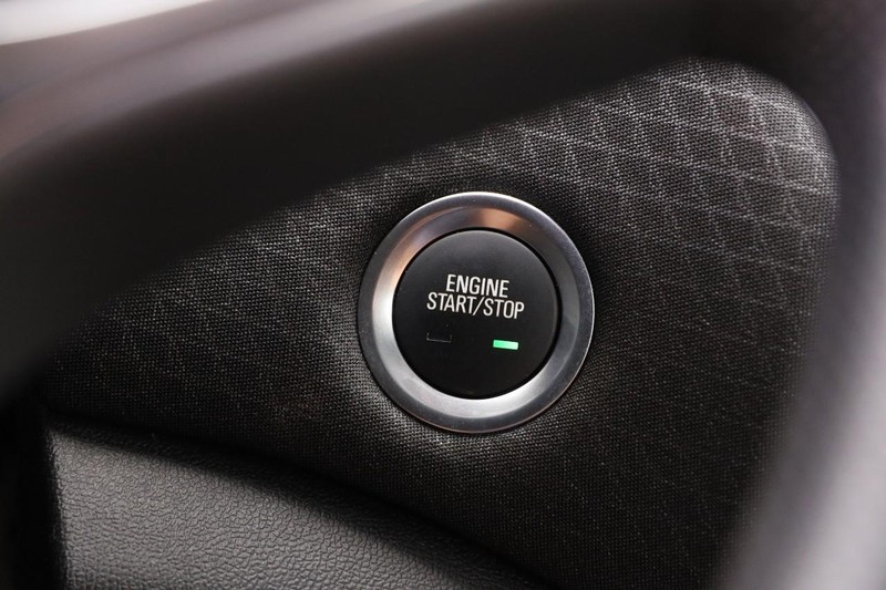 Chevrolet Malibu Vehicle Image 14