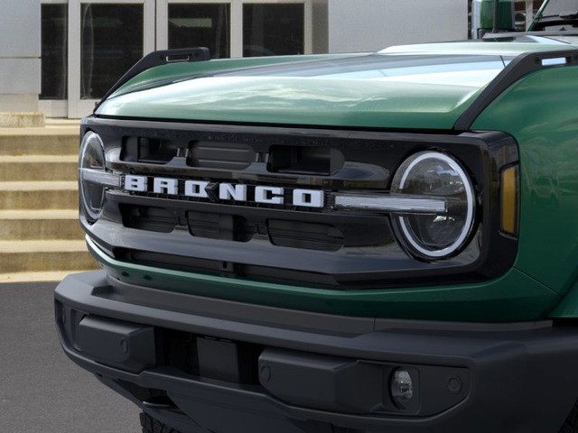 Ford Bronco Vehicle Image 19