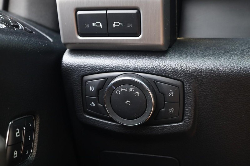 Ford F-150 Vehicle Image 21