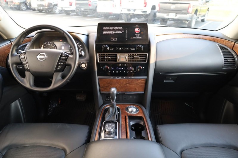 Nissan Armada Vehicle Image 27