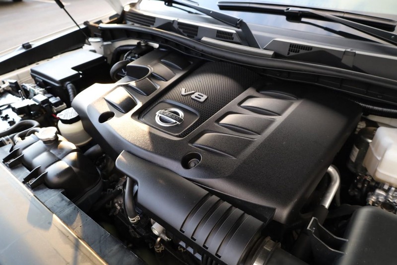 Nissan Armada Vehicle Image 31