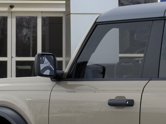 Ford Bronco Vehicle Image 22