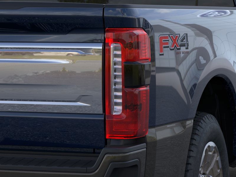 Ford Super Duty F-250 SRW Vehicle Image 21
