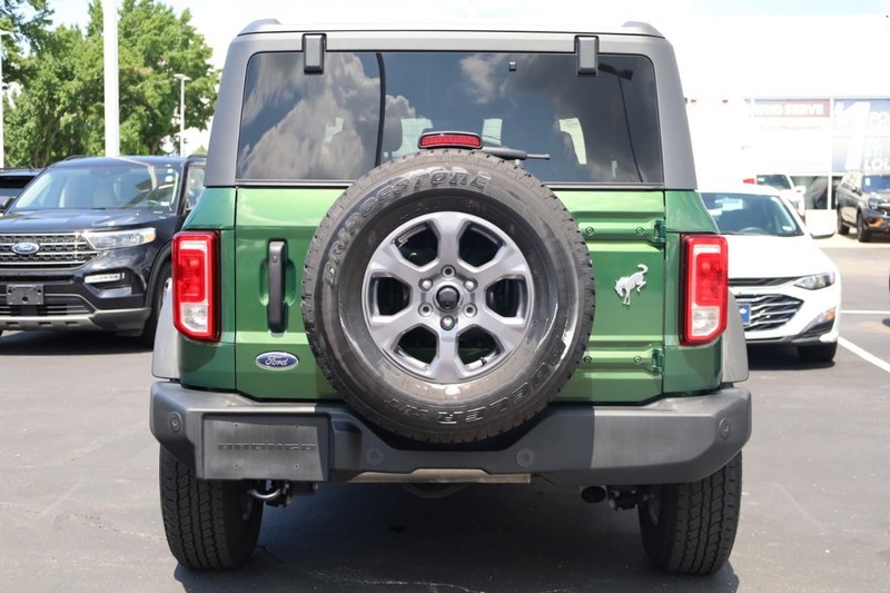 Ford Bronco Vehicle Image 06