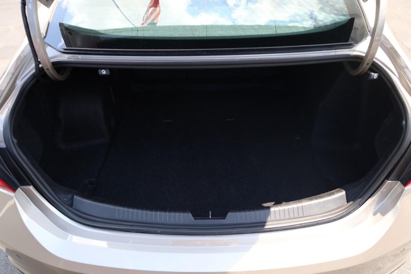 Chevrolet Malibu Vehicle Image 07