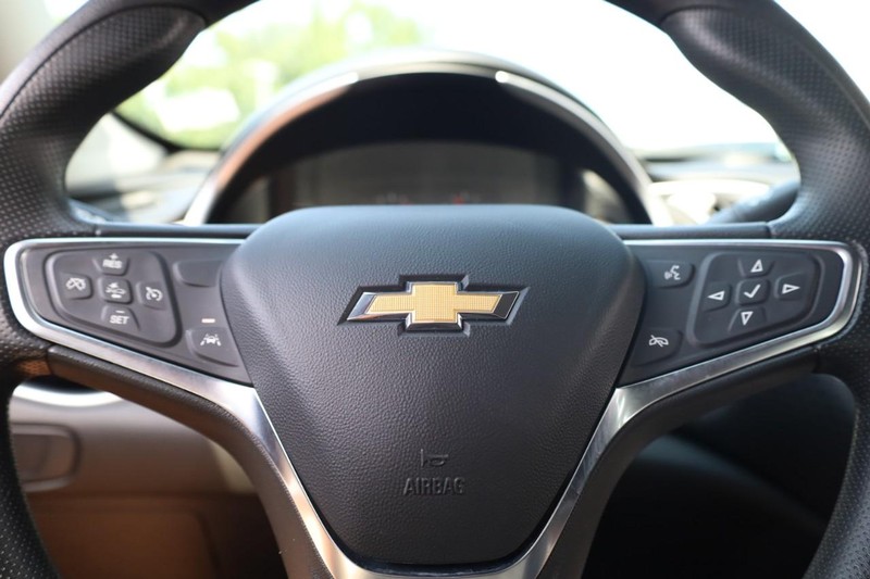 Chevrolet Malibu Vehicle Image 09