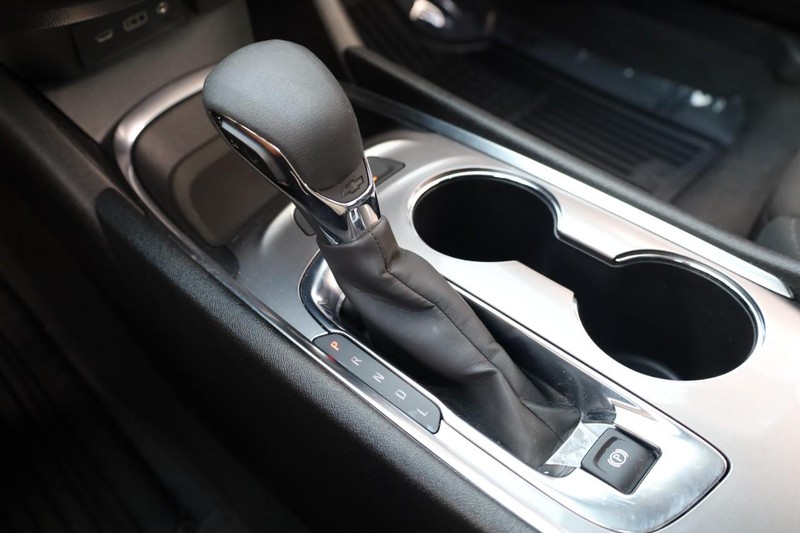 Chevrolet Malibu Vehicle Image 15