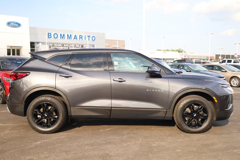 Chevrolet Blazer Vehicle Image 05
