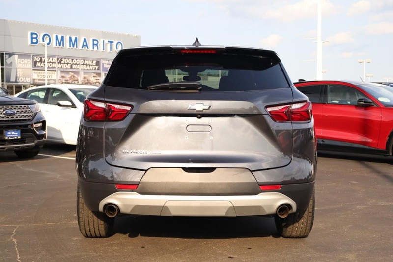 Chevrolet Blazer Vehicle Image 06