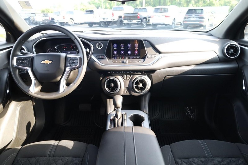 Chevrolet Blazer Vehicle Image 21