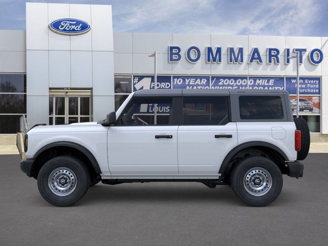 Ford Bronco Vehicle Image 03