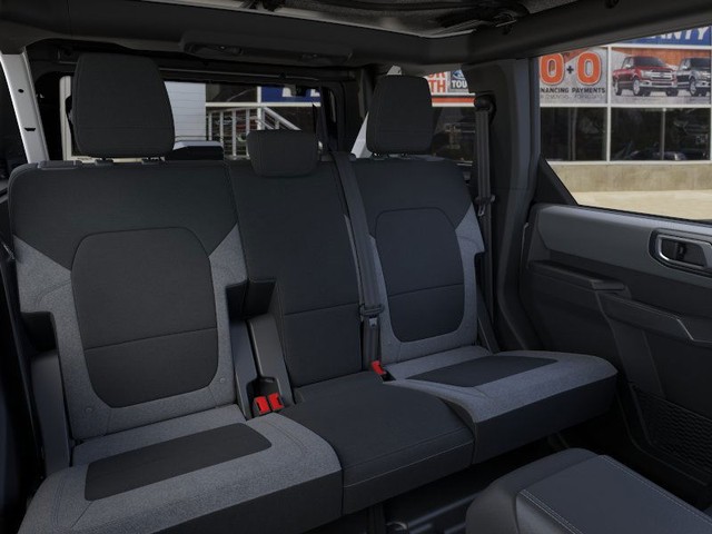 Ford Bronco Vehicle Image 11