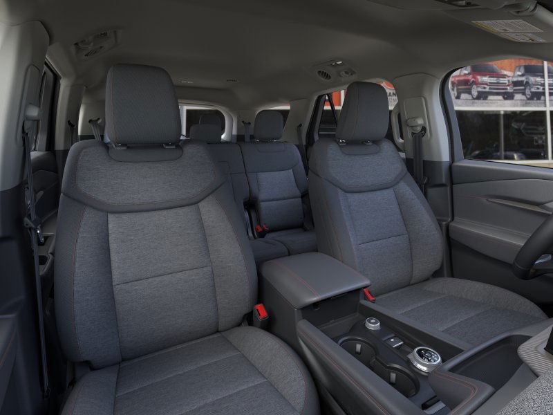 Ford Explorer Vehicle Image 10