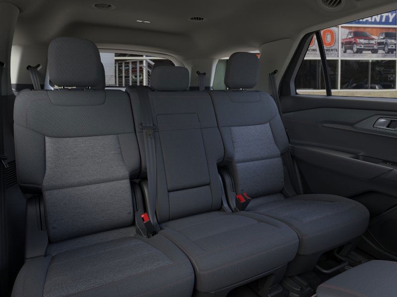 Ford Explorer Vehicle Image 11