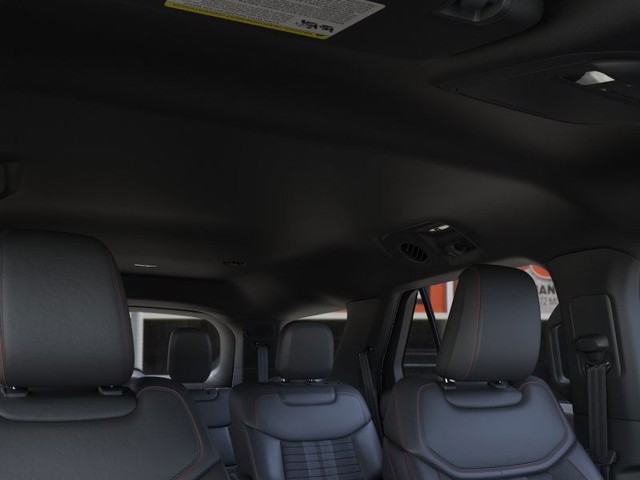 Ford Explorer Vehicle Image 22