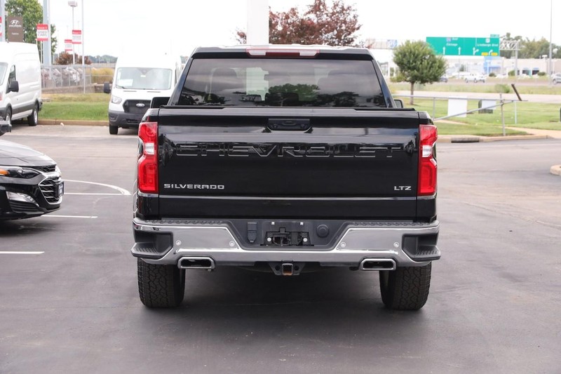 Chevrolet Silverado 1500 Vehicle Image 06