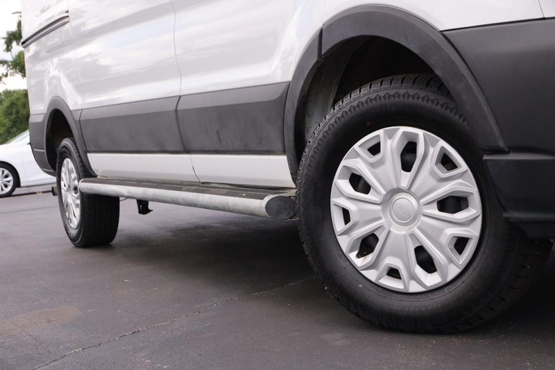 Ford Transit Cargo Van Vehicle Image 03