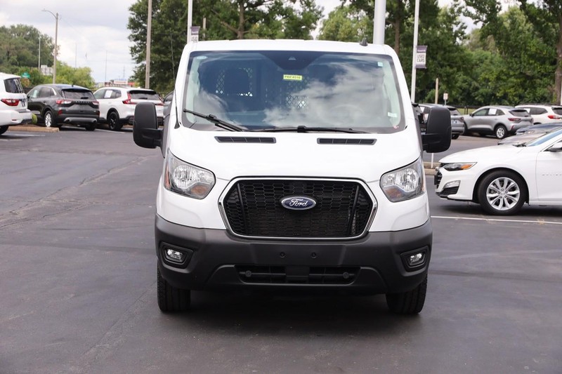 Ford Transit Cargo Van Vehicle Image 04
