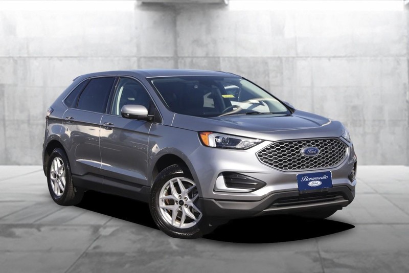Ford Edge Vehicle Image 02