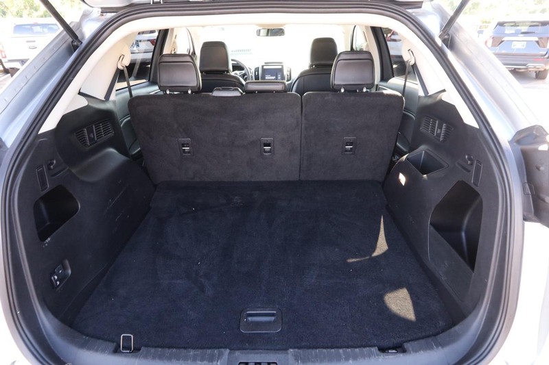 Ford Edge Vehicle Image 07
