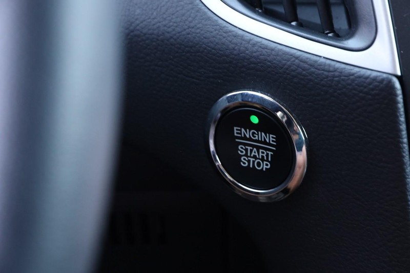Ford Edge Vehicle Image 14
