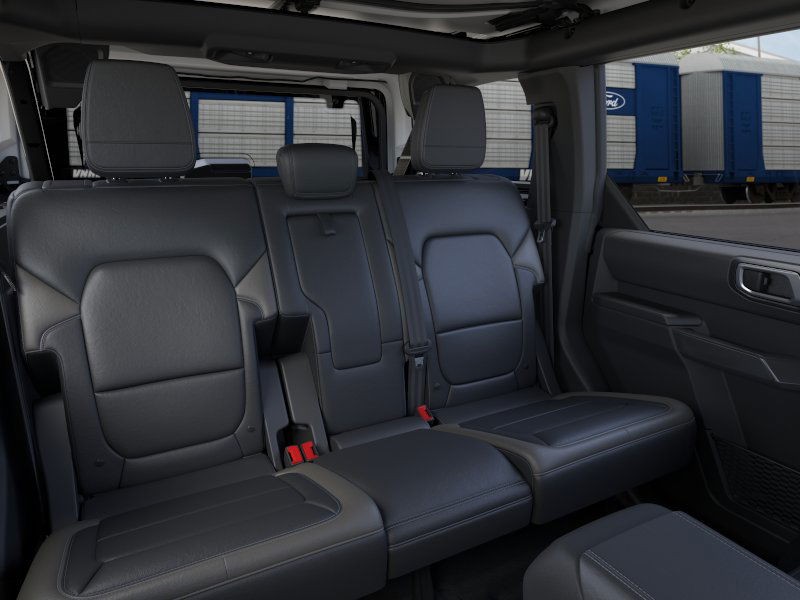 Ford Bronco Vehicle Image 11