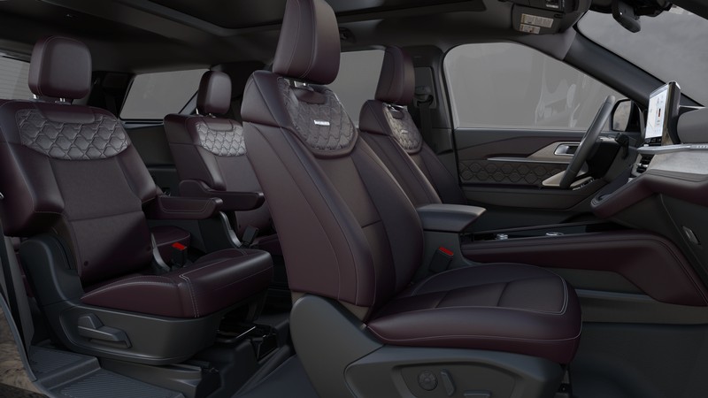 Ford Explorer Vehicle Image 06