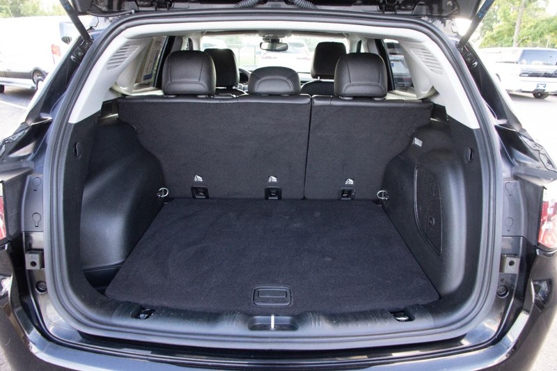 Jeep Compass Vehicle Image 07