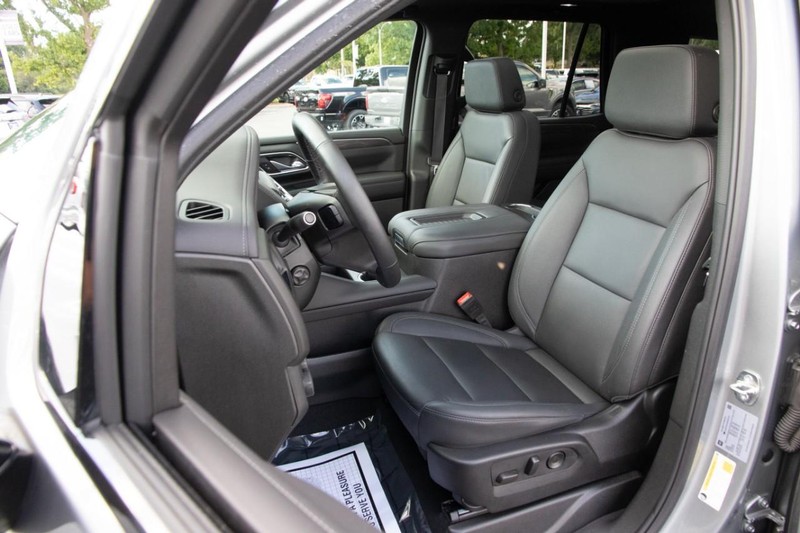 Chevrolet Tahoe Vehicle Image 12