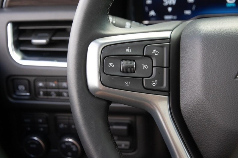 Chevrolet Tahoe Vehicle Image 16