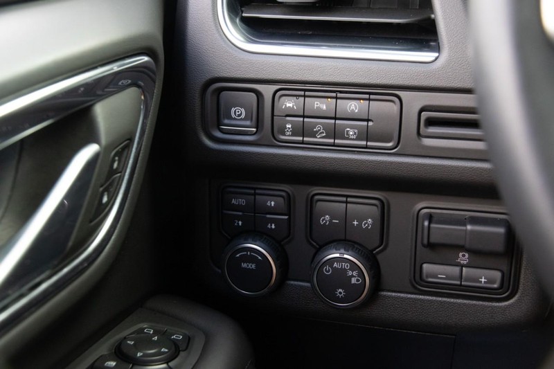 Chevrolet Tahoe Vehicle Image 23