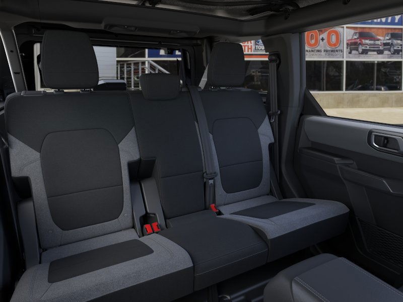 Ford Bronco Vehicle Image 11