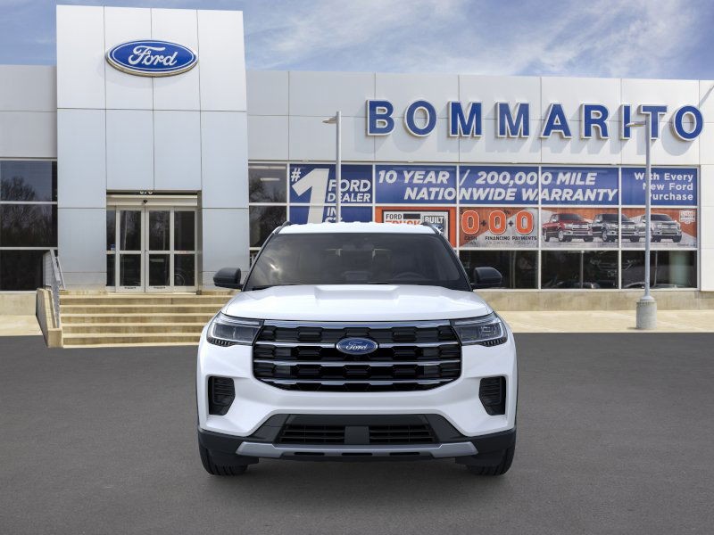 Ford Explorer Vehicle Image 06