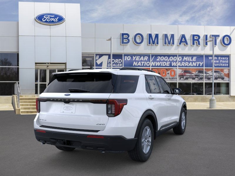 Ford Explorer Vehicle Image 08