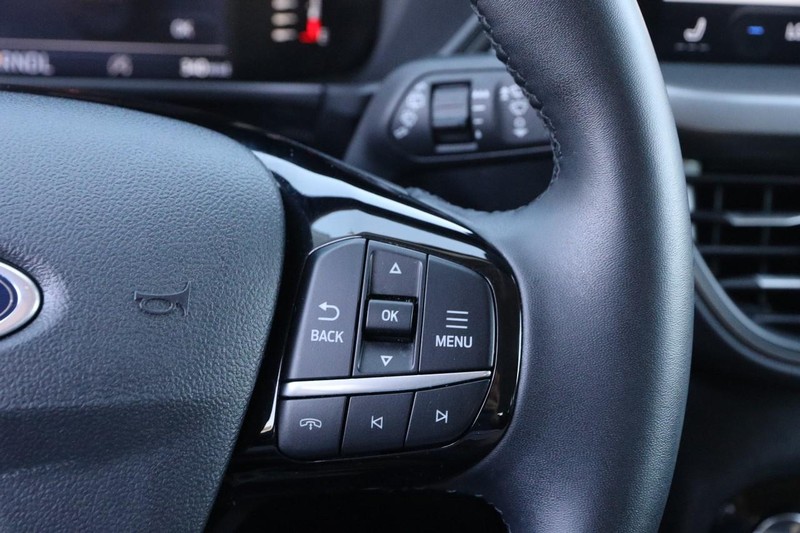 Ford Escape Vehicle Image 13