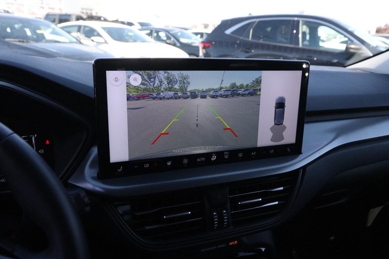 Ford Escape Vehicle Image 16